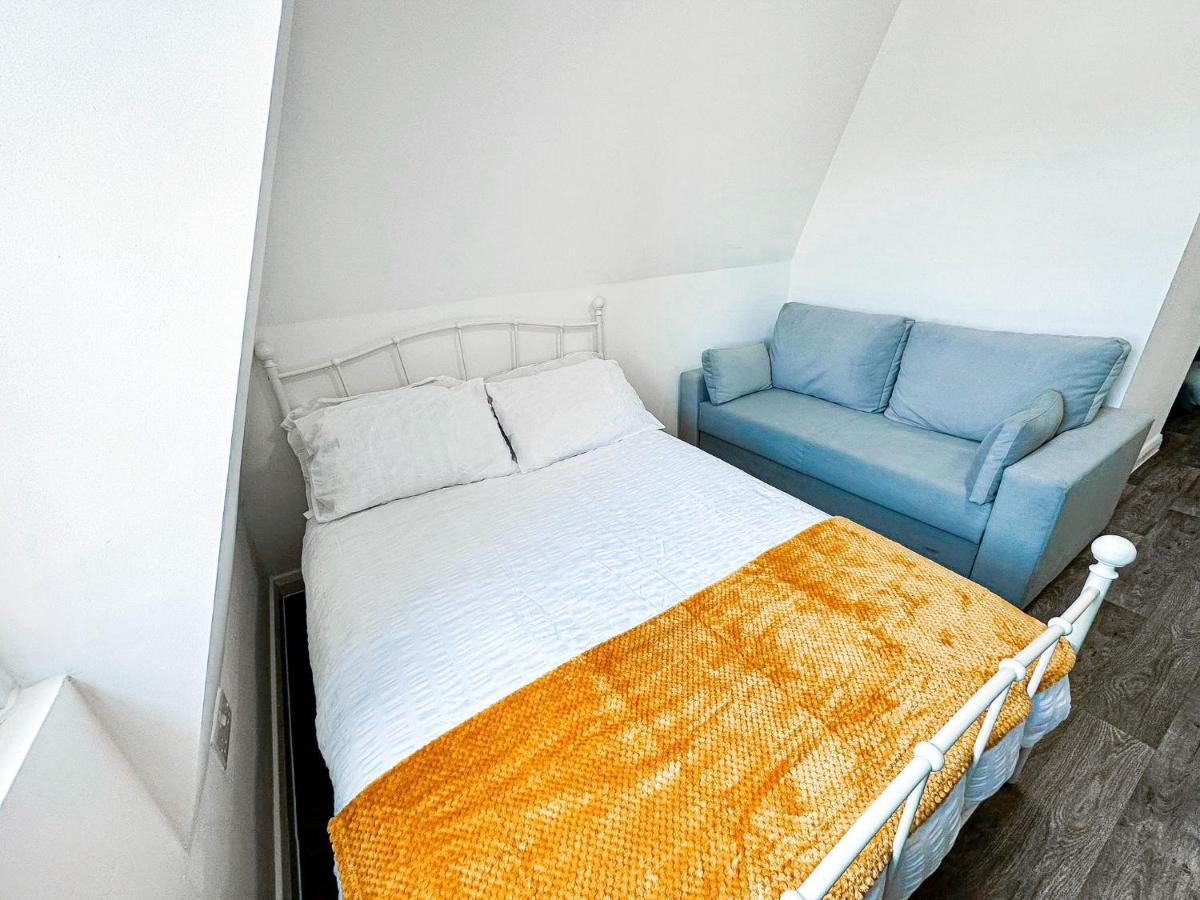 מיידסטון Lovely Studio Apartment מראה חיצוני תמונה